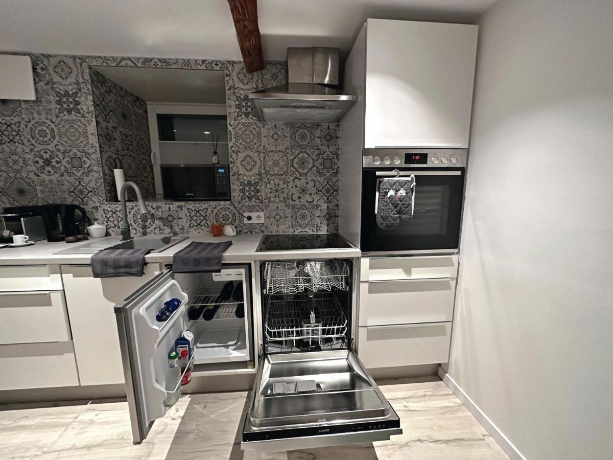 Jobelhome Alb Apartment Бад Урах Екстериор снимка
