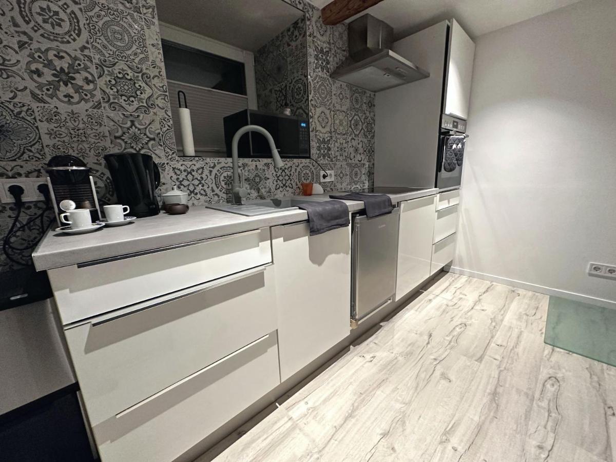Jobelhome Alb Apartment Бад Урах Екстериор снимка