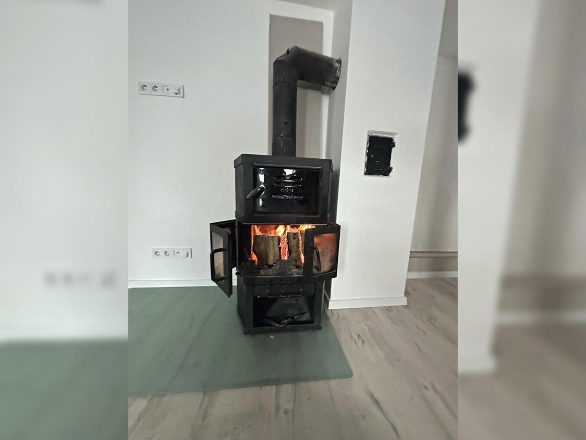 Jobelhome Alb Apartment Бад Урах Екстериор снимка
