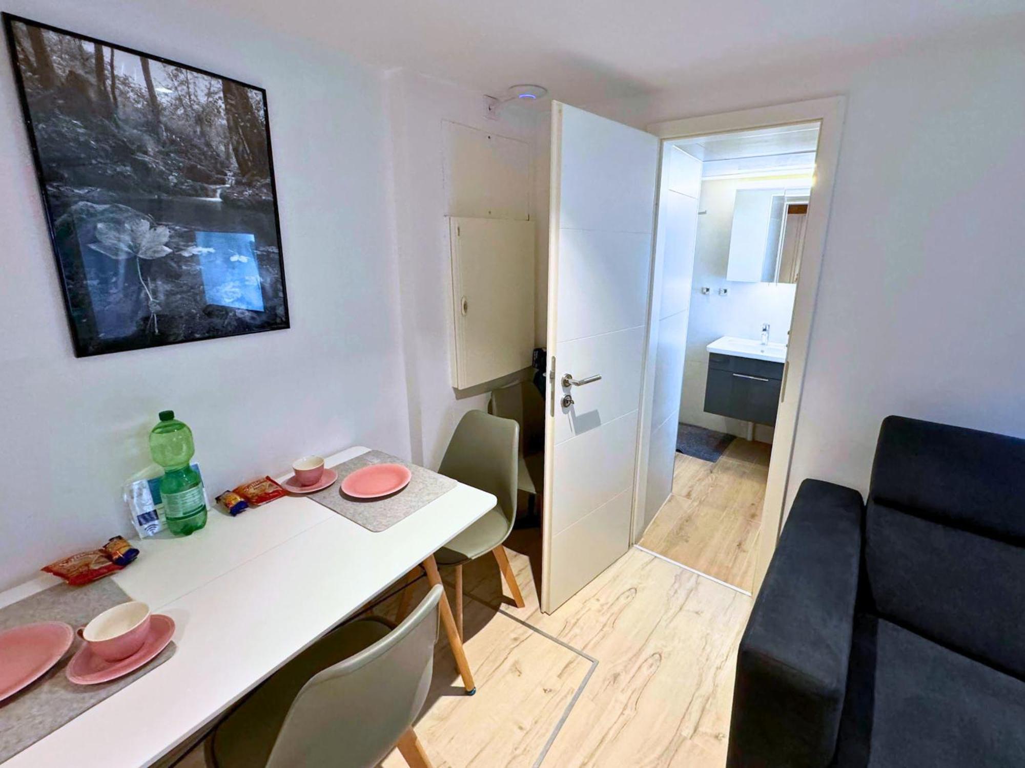 Jobelhome Alb Apartment Бад Урах Екстериор снимка